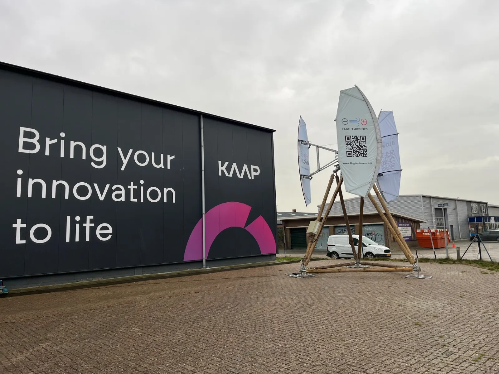 BLOwN Turbines koppelt windturbine aan accu en energiebeheer
